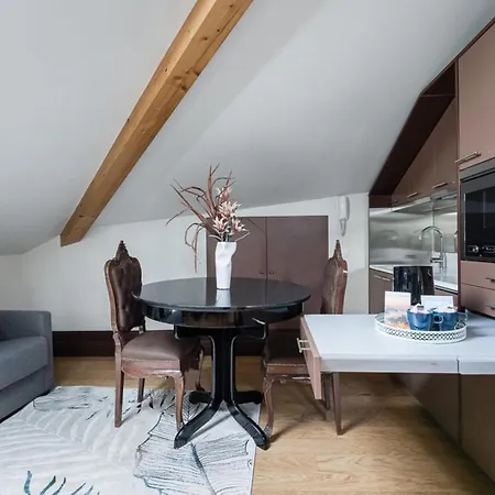 Belle Epoque - 5.1 Appartement